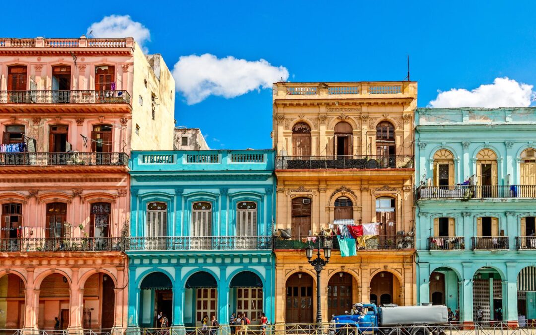 Cuba : rumba, cigares et vieilles voitures